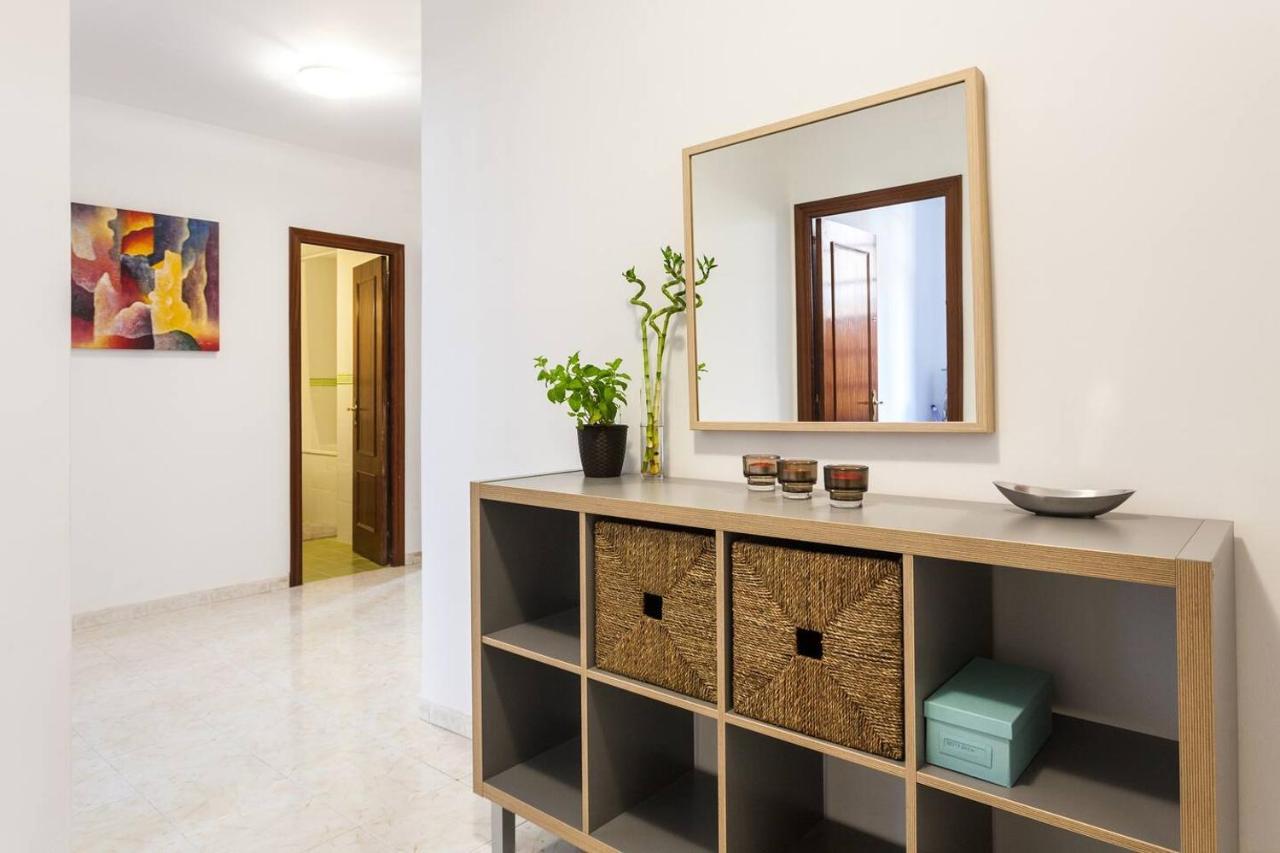Spacious, Bright Apartment Next To The Old Town Valencia Buitenkant foto